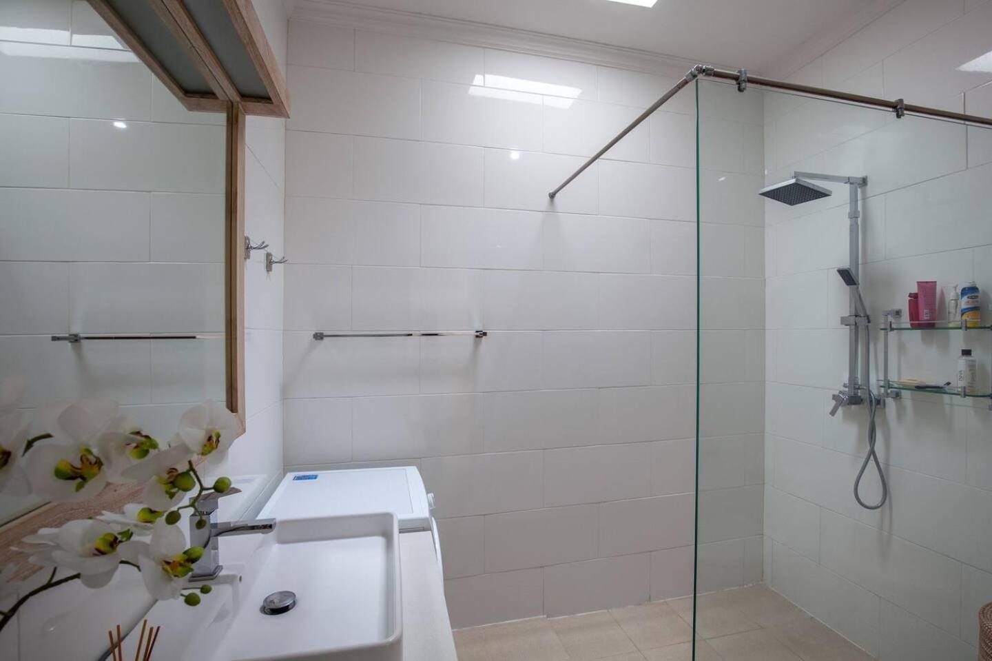 Seminyak, 3br, Ensuites, Sleep 6, Peaceful * Seminyak (Bali)